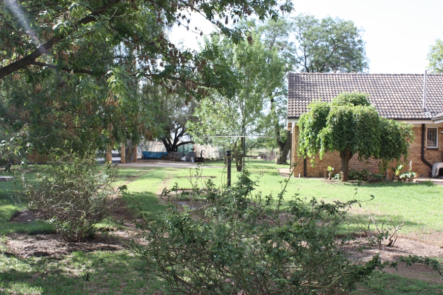 To Let 4 Bedroom Property for Rent in Potchefstroom Rural North West